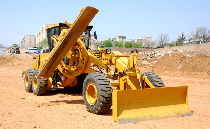 Автогрейдер SEM 919